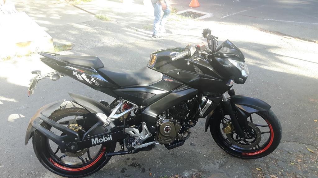 se vende pulsar 200 ns 2015