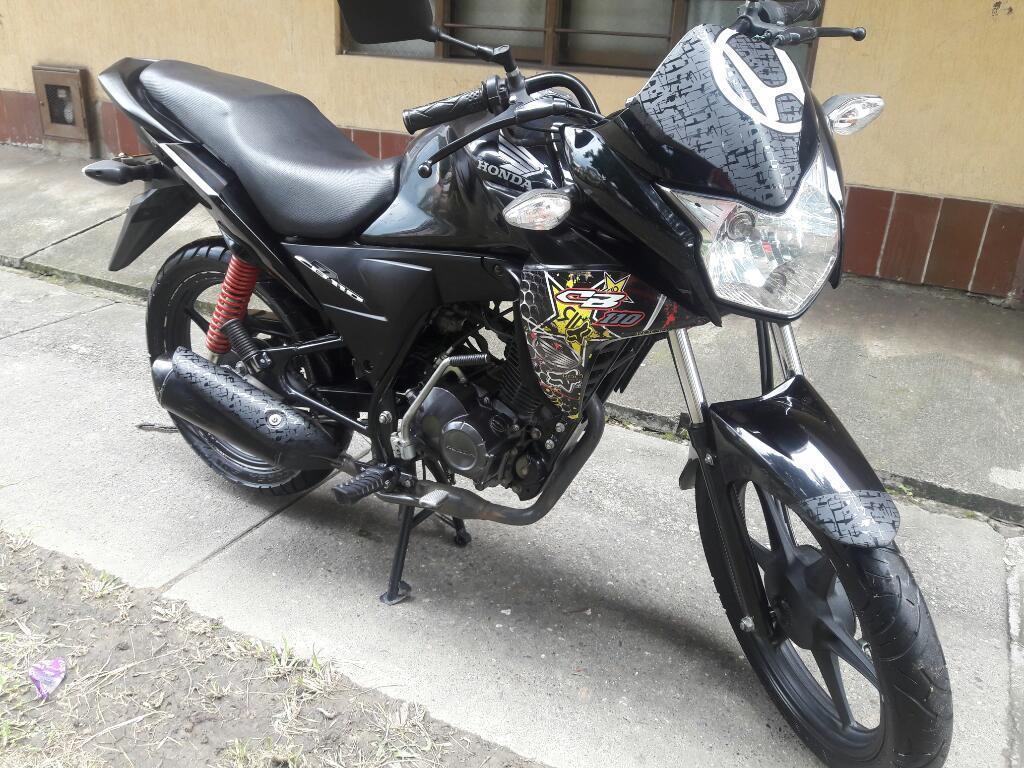 Vendo Permuto Hermosa Honda Cb 110 Todo Al Dia hasta Marzo 2018 Negociable