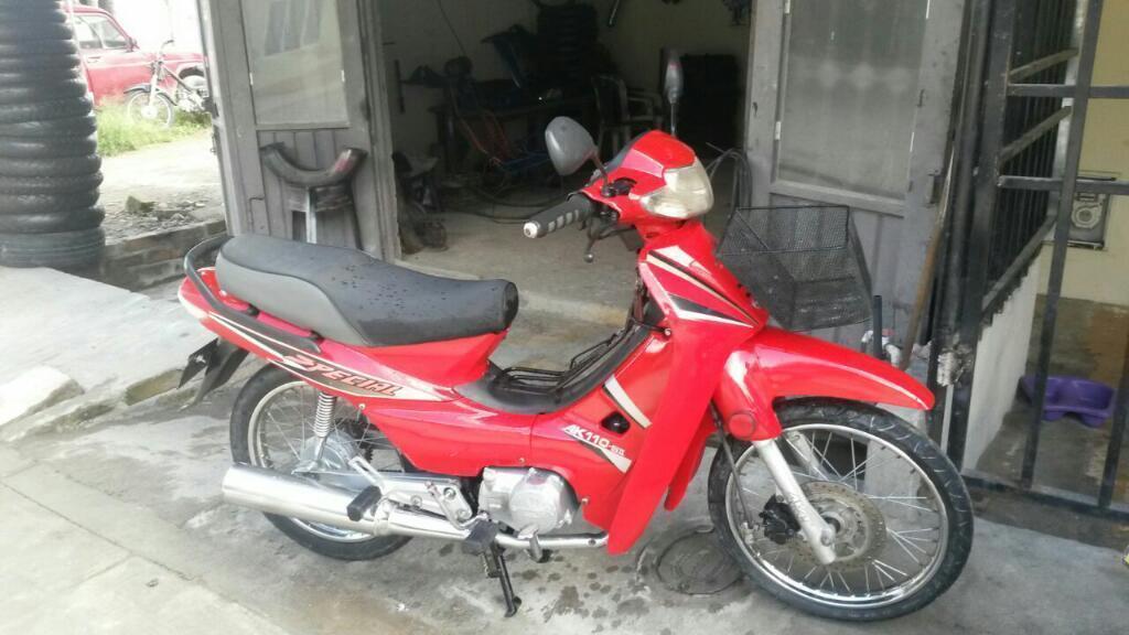 Vendo Moto Akt