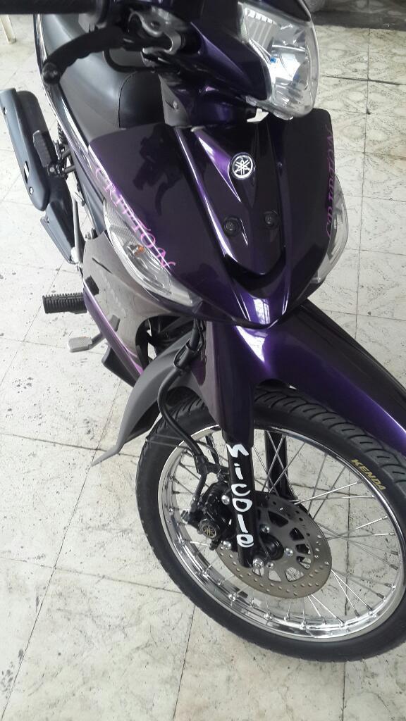 Vendo Hermosa Yamaha Cripton 2, 2016, Purpura Negropapeles Al Dia