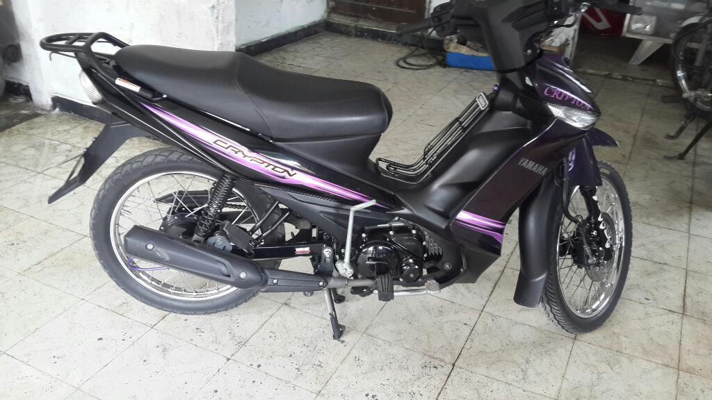 Vendo Hermosa Yamaha Cripton 2, 2016, Purpura Negropapeles Al Dia