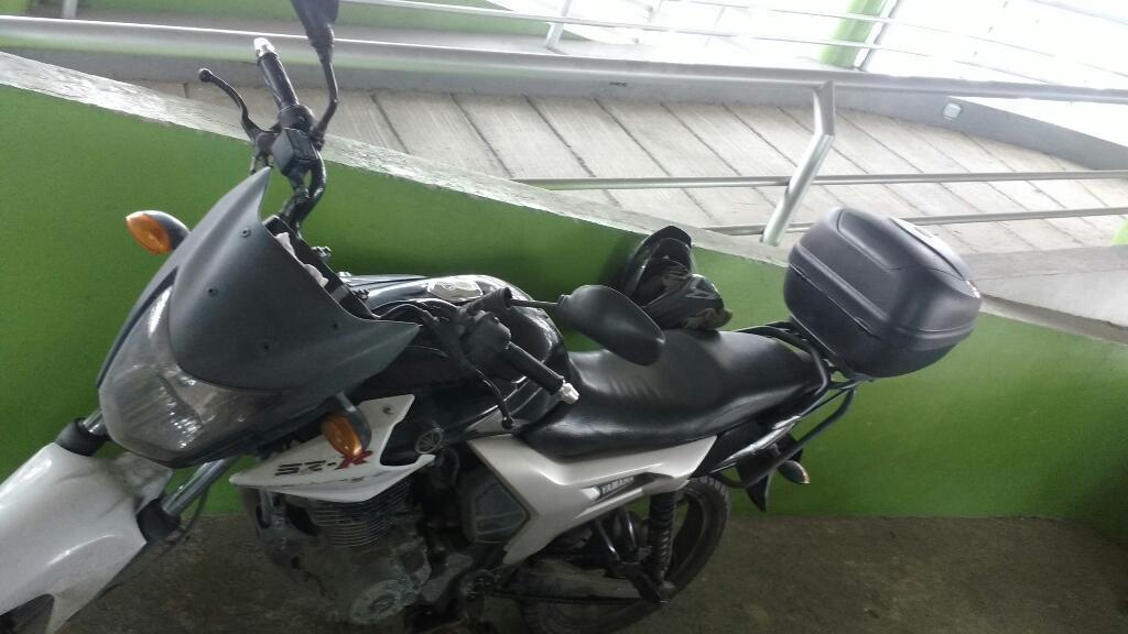 Moto Yamaha Szr-150 Modelo 2012