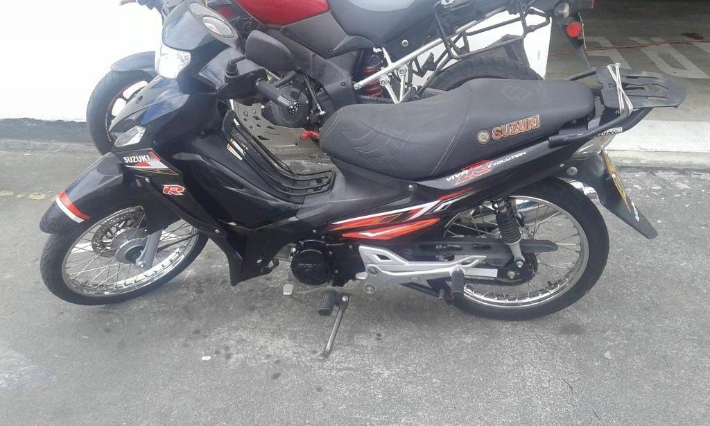 MOTO SUZUKI VIVAR 2012