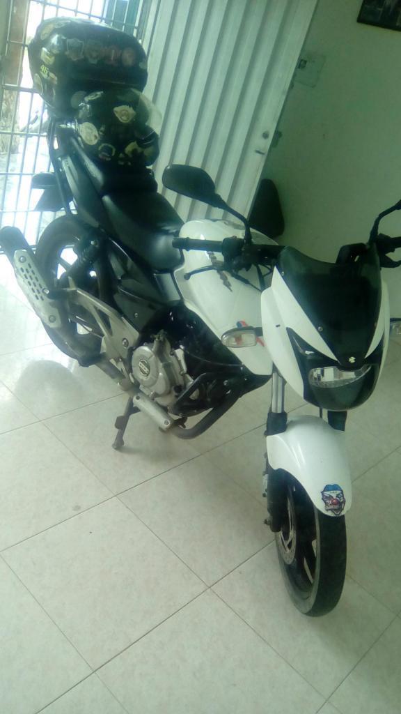 pulsar 180 2014