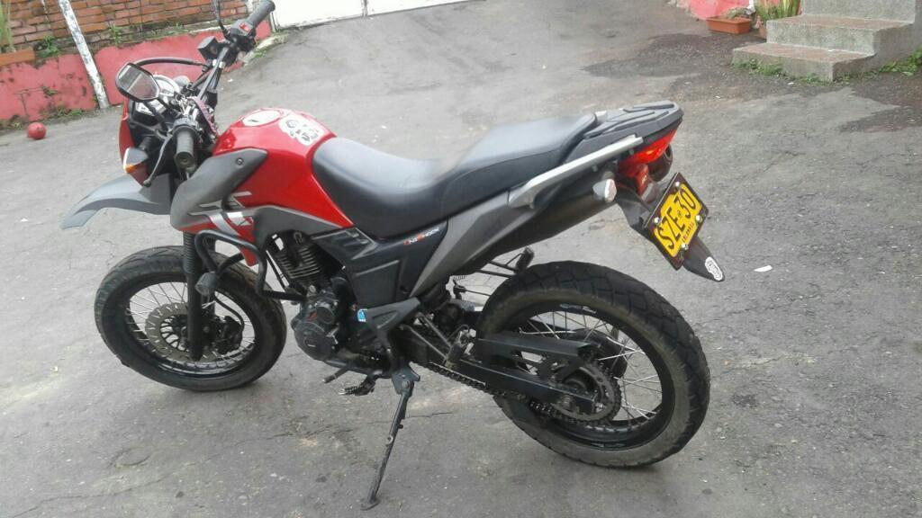 Se Vende Moto Tt 150 en Buen Estado