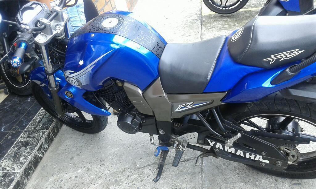 Vendo Fz 150 Modemo 2011