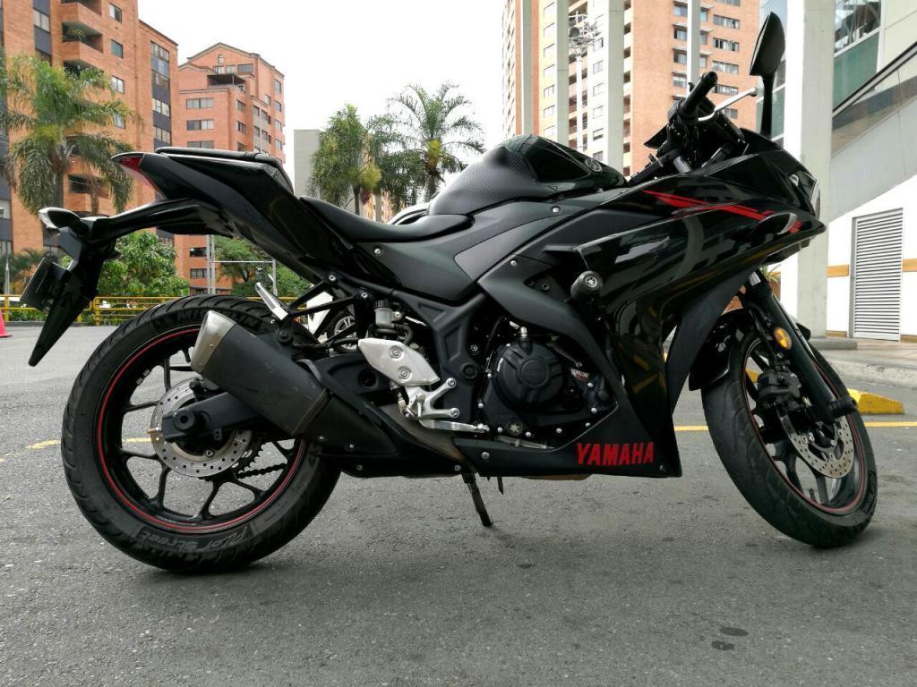 Yamaha R3 2016 Impecable