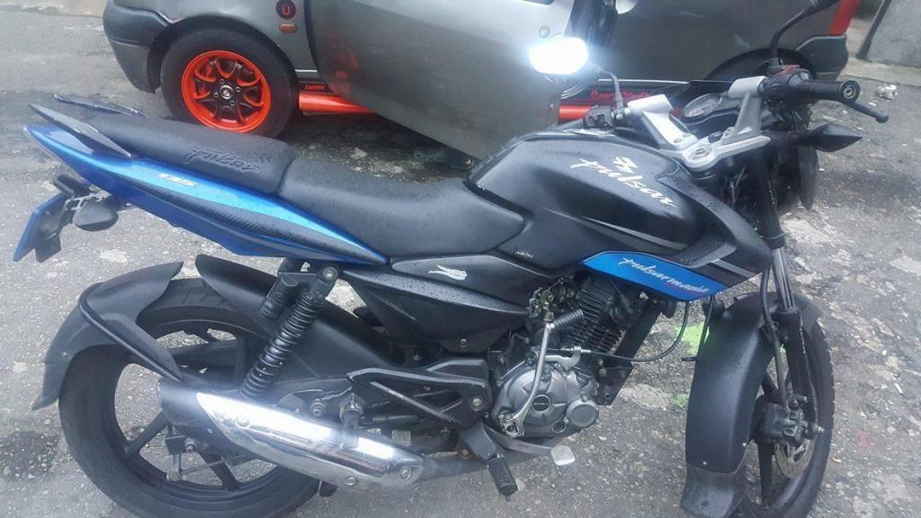VENDO PULSAR 135 LS