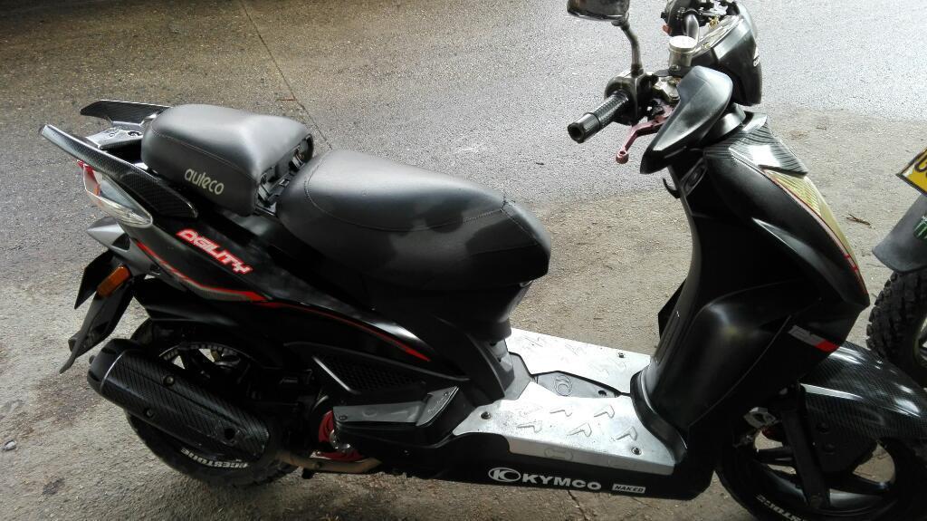 Vendo Moto Kimko 2013