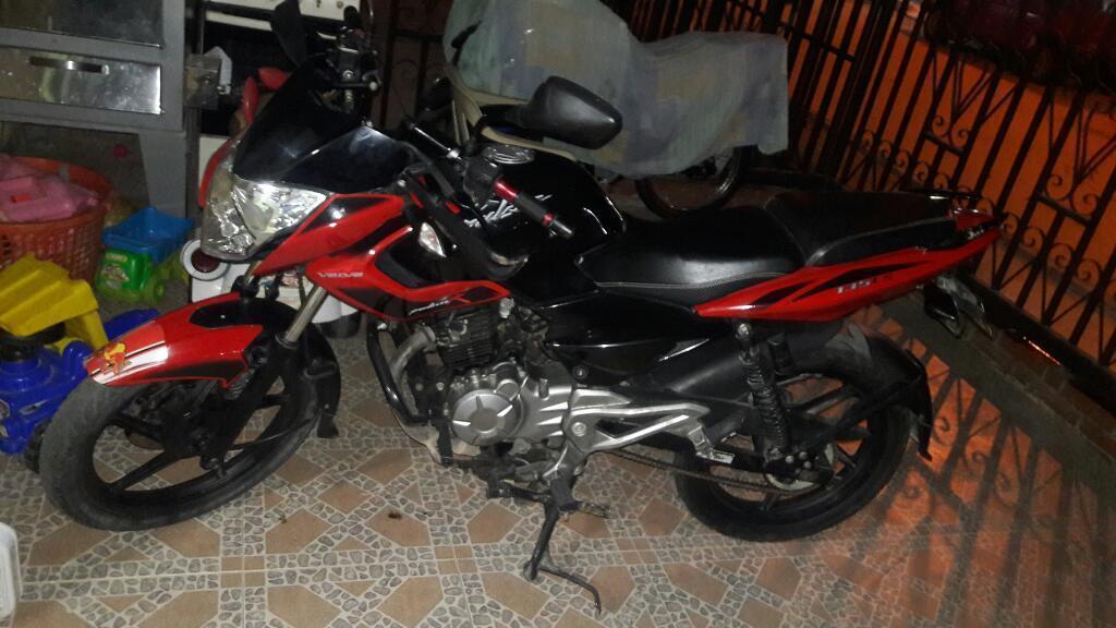 Vendo Moto Pulsar 135 Modelo 2013