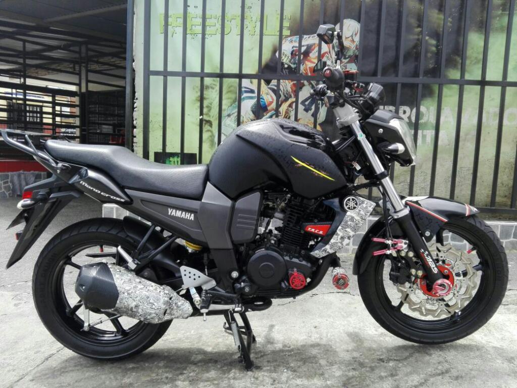 Moto Fz Modelo 2014 en Perfecto Estado