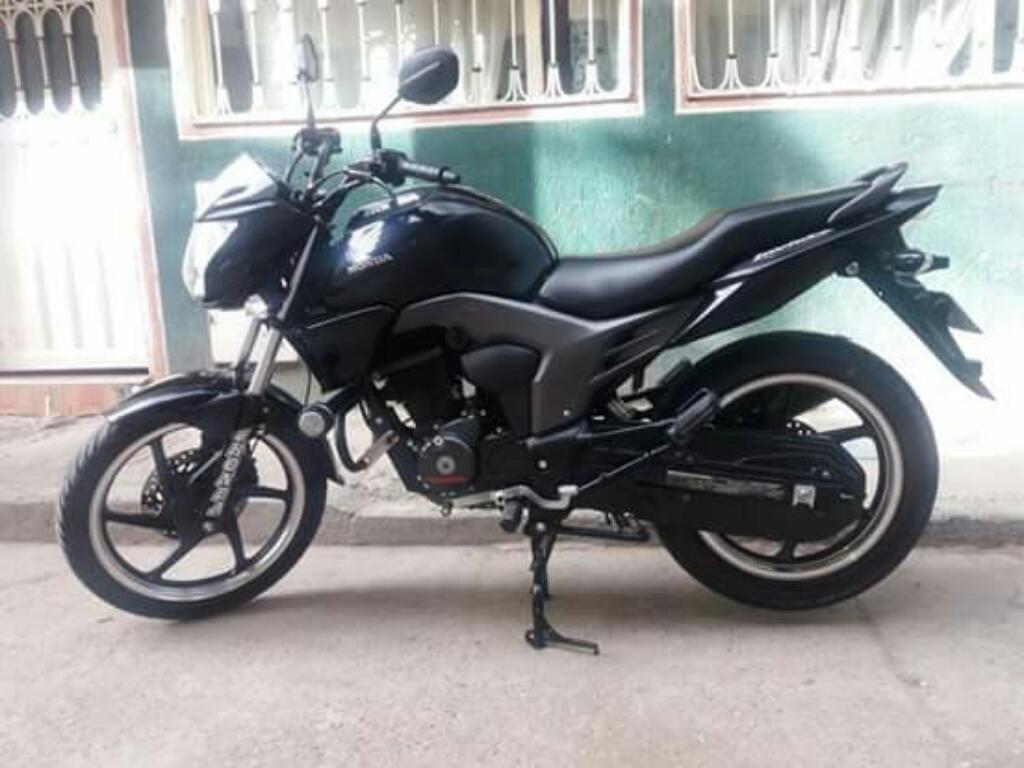 Se Vende Moto Invicta2