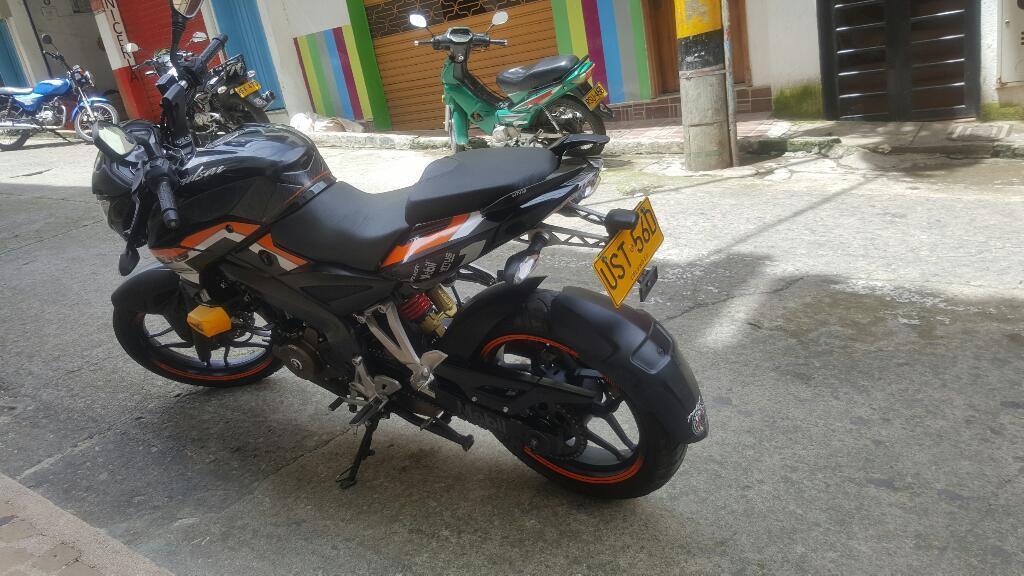 Pulsar Ns 200, Modelo 2016, 7800 Km