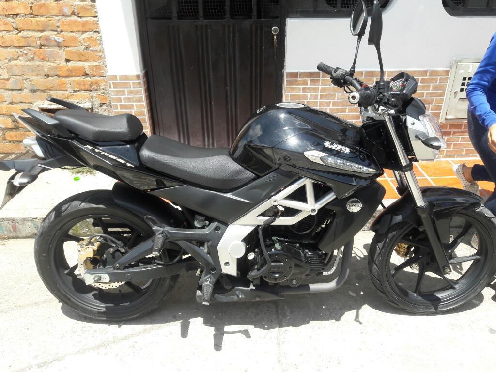 Moto Um Cilindraje 230 Año 2014 Km 2600