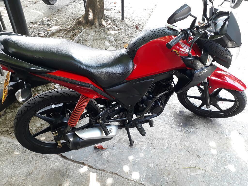 Se Vende Cb 110 2015