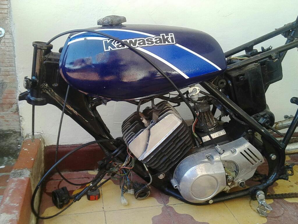Kawasaki 175, Matricula, Traspasos