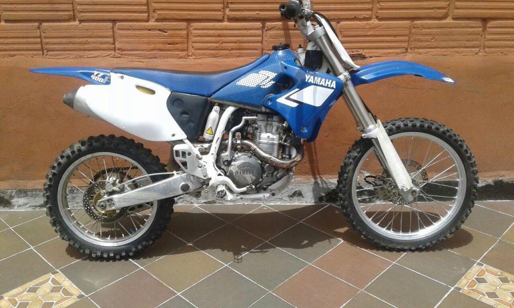 YAMAHA YZ 400F 1999