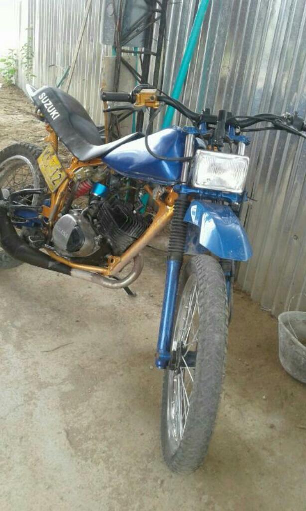 Vendo Moto Ts en Buen Estado Correlona