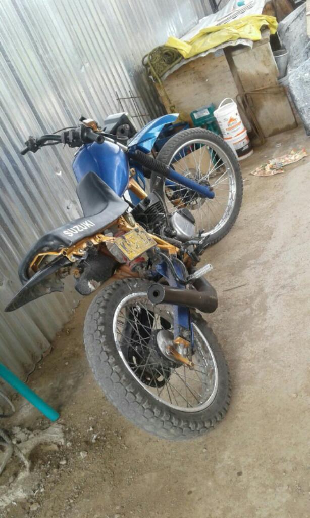 Vendo Moto Ts en Buen Estado Correlona