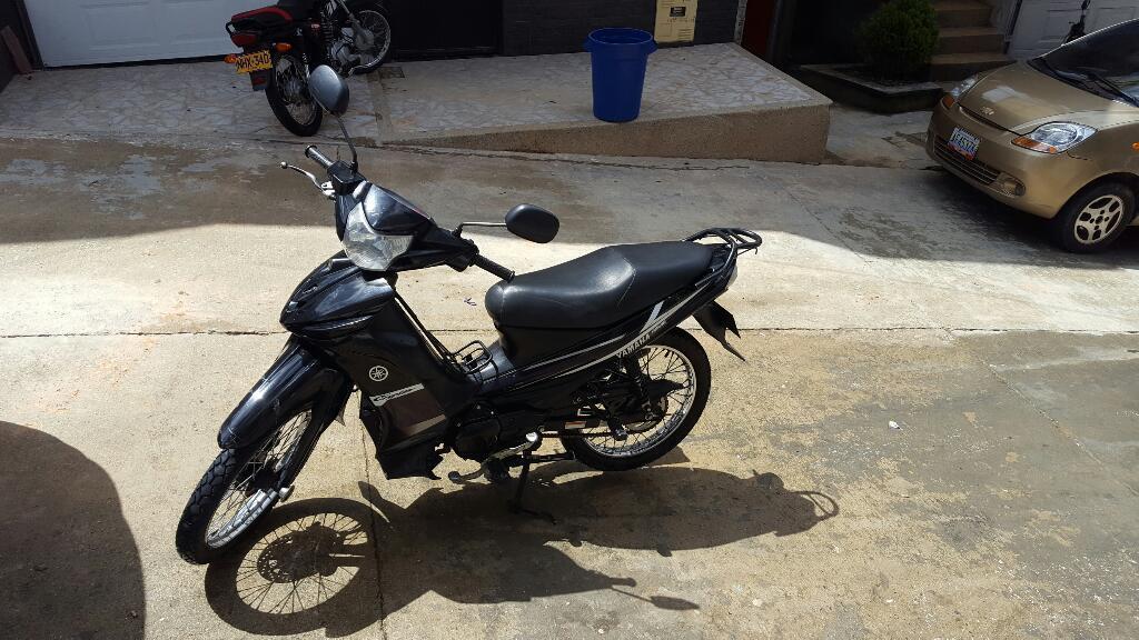 Moto Crypton 2013