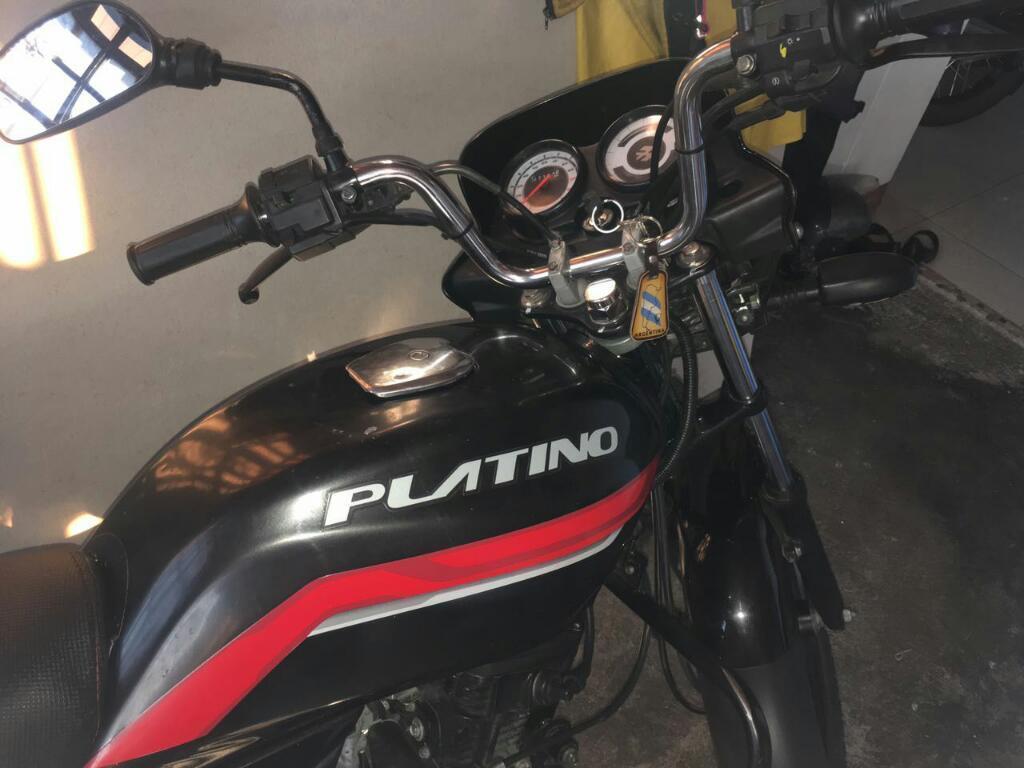 Se Vende Moto Platino