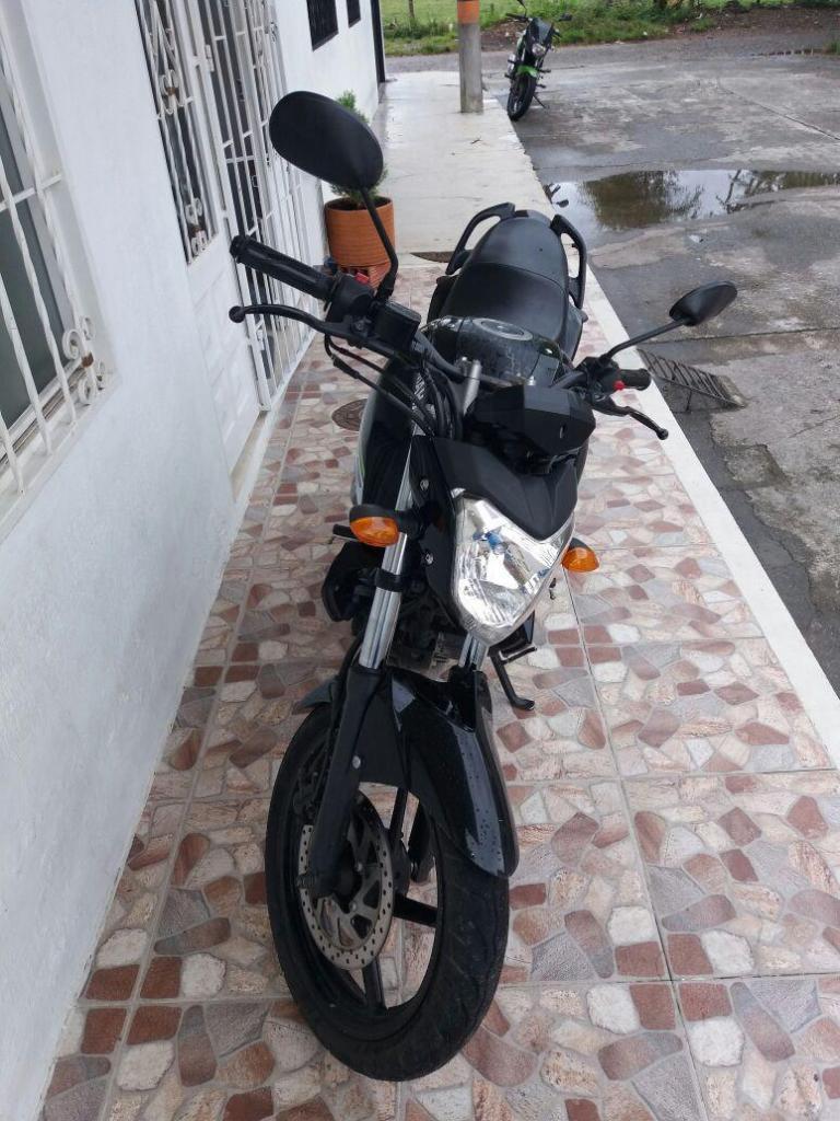 Vendo Fz16 Modelo 2015