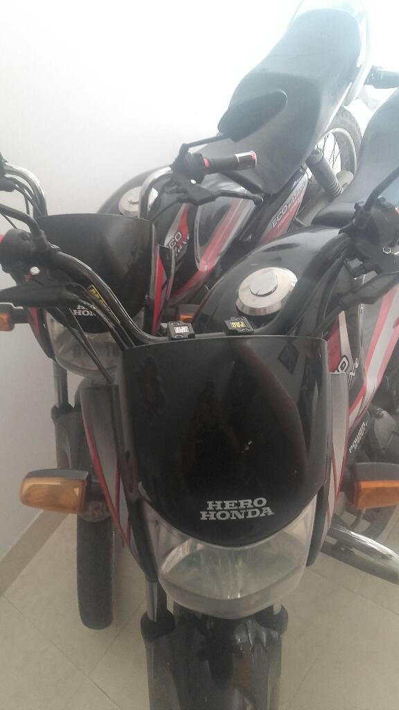 Vendo Moto Honda Eco Deluxes Modelo 2014