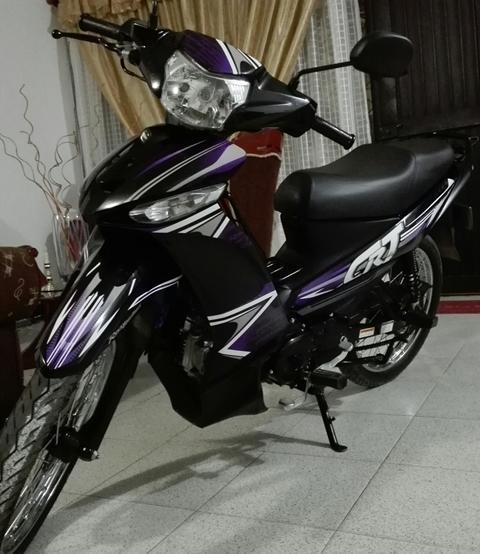 VENDO YAMAHA CRIPTON 2017