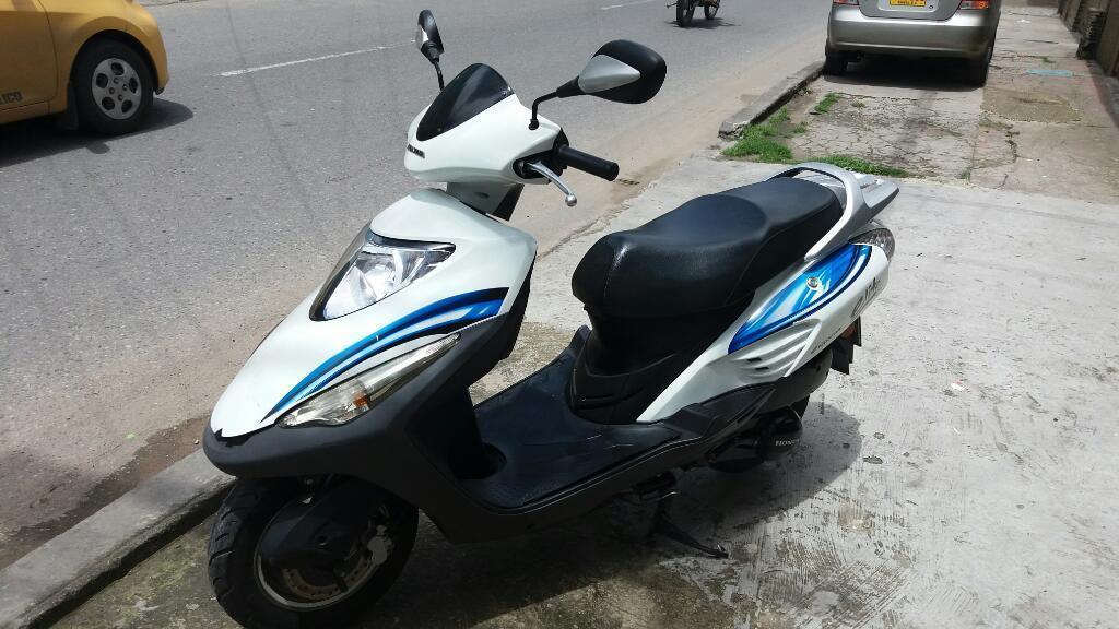 Honda Élite 125 Modelo 2012 Seguro Agost