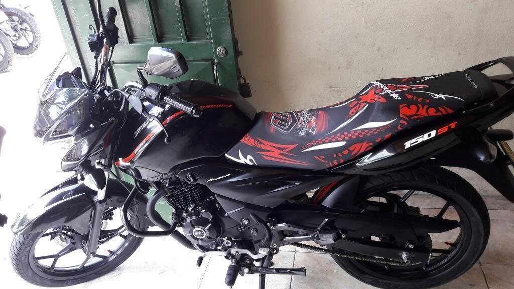 Se Vende Moto Discover 150st Mod 2016