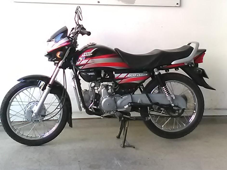 HONDA DELUXE MODELO 2015