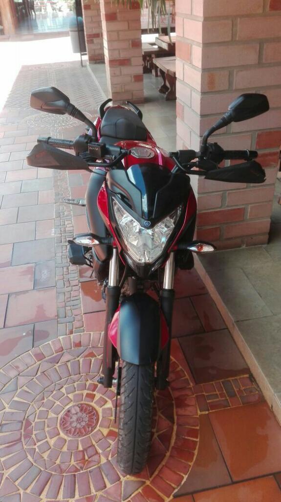 Vendo Pulsar 200 con Sólo 4 Meses de Uso