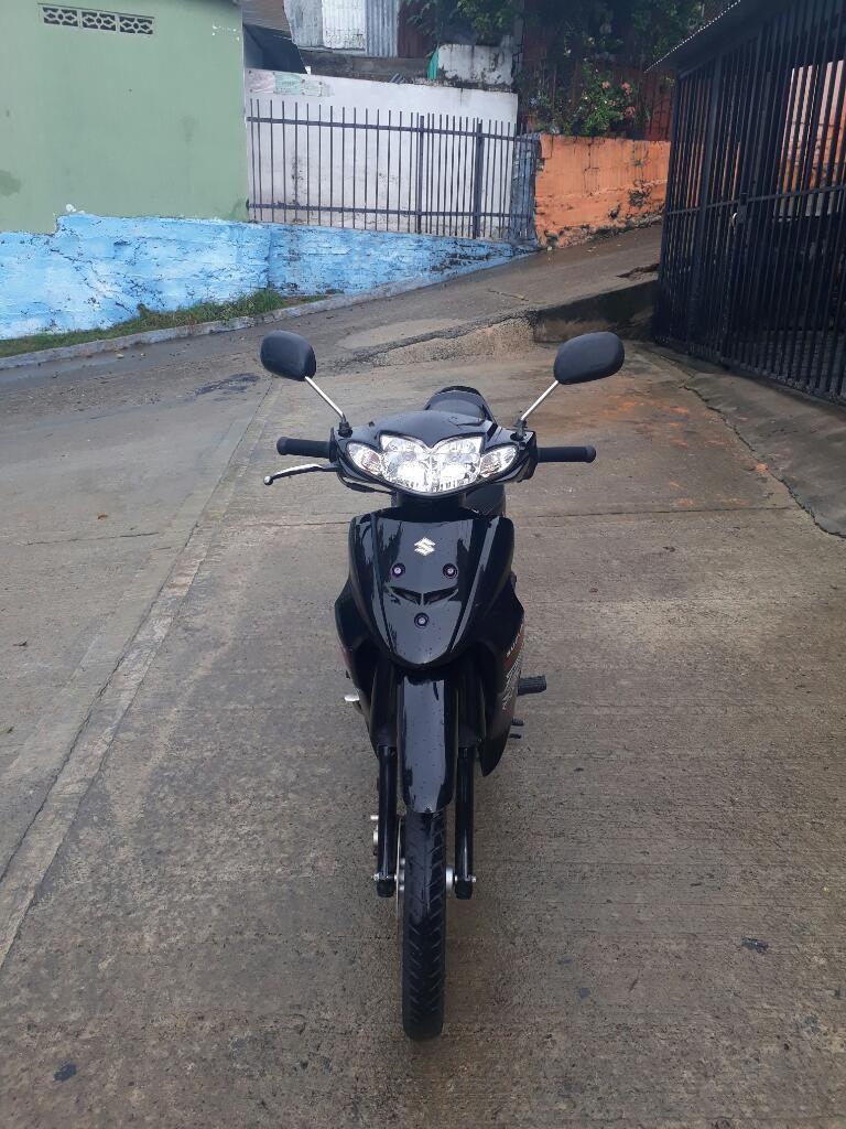 Vendo Moto Best 125 2015 con Todo El Día