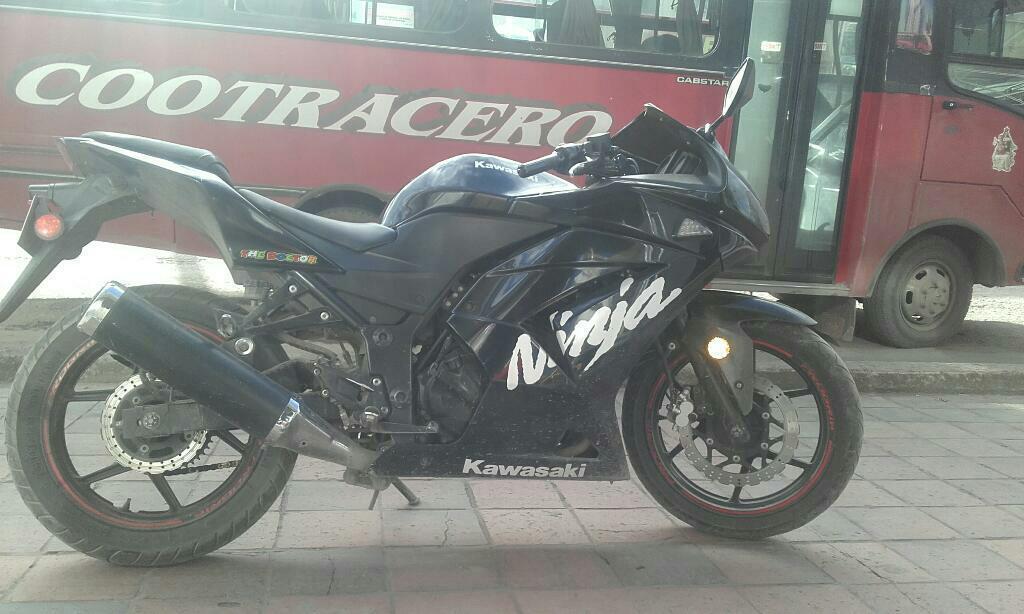 Kawasaki Ninja 250r Mod 2012 31000km