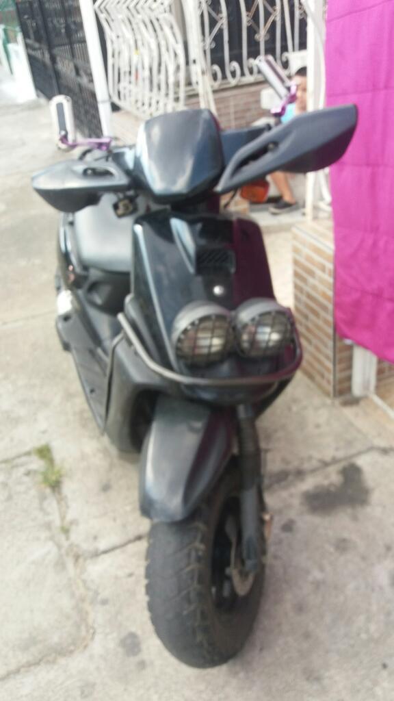 Yamaha 2004 Solo Tarjeta de Yumbo