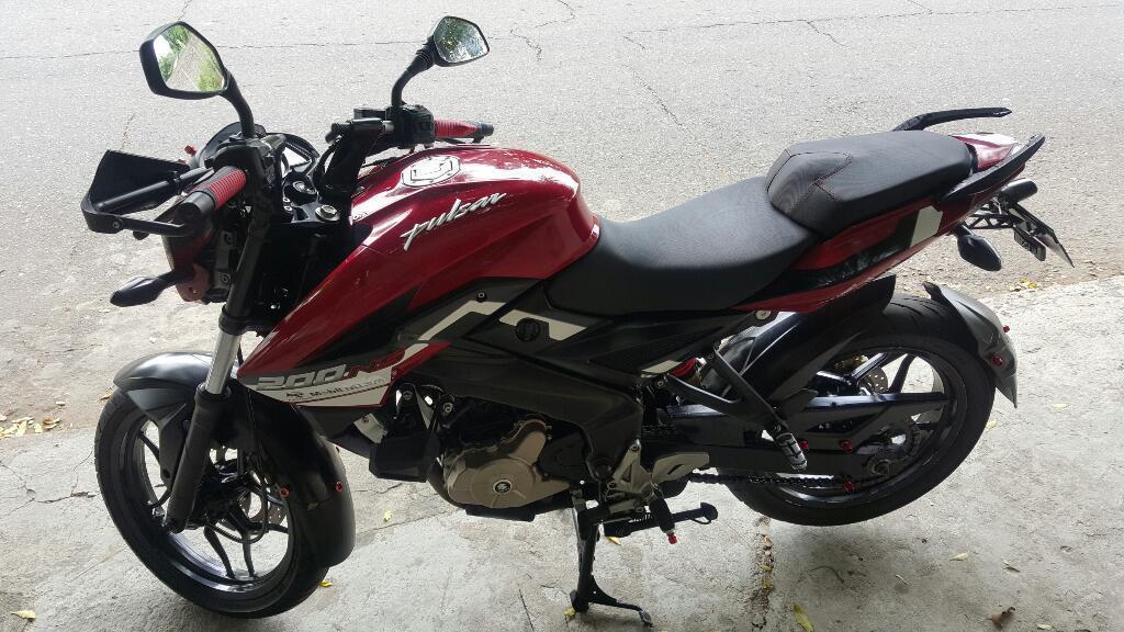 Hermosa Pulsar Ns 200 . 2014