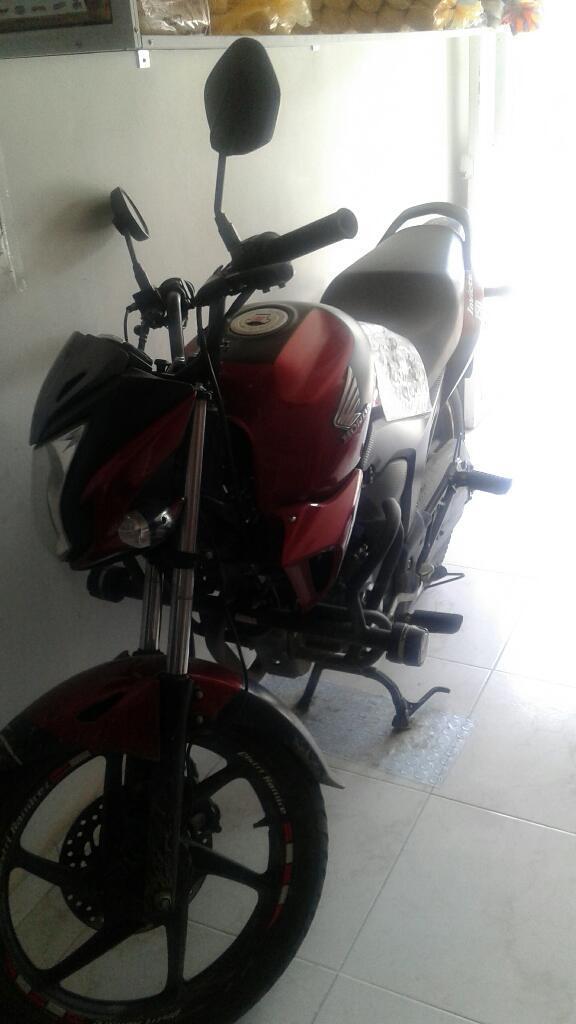 Vendo Moto Invicta