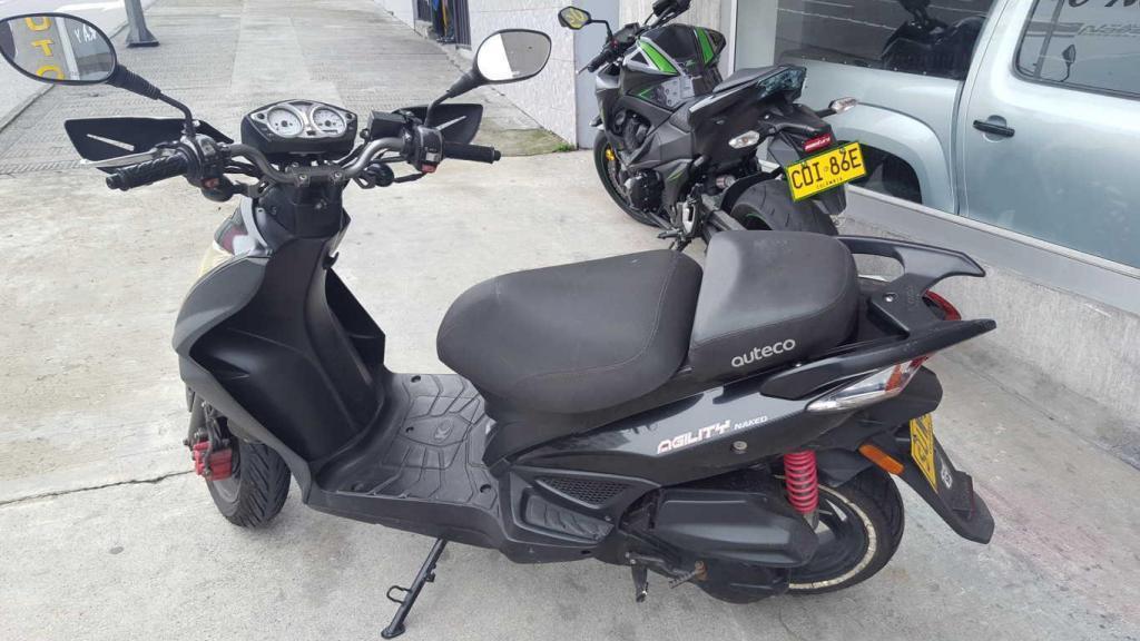 VENDO O CAMBIO POR CARRO HASTA 25 MILLONES, MOTO AGILLITY KYMKO MODELO 2013 UNICA DUEÑA