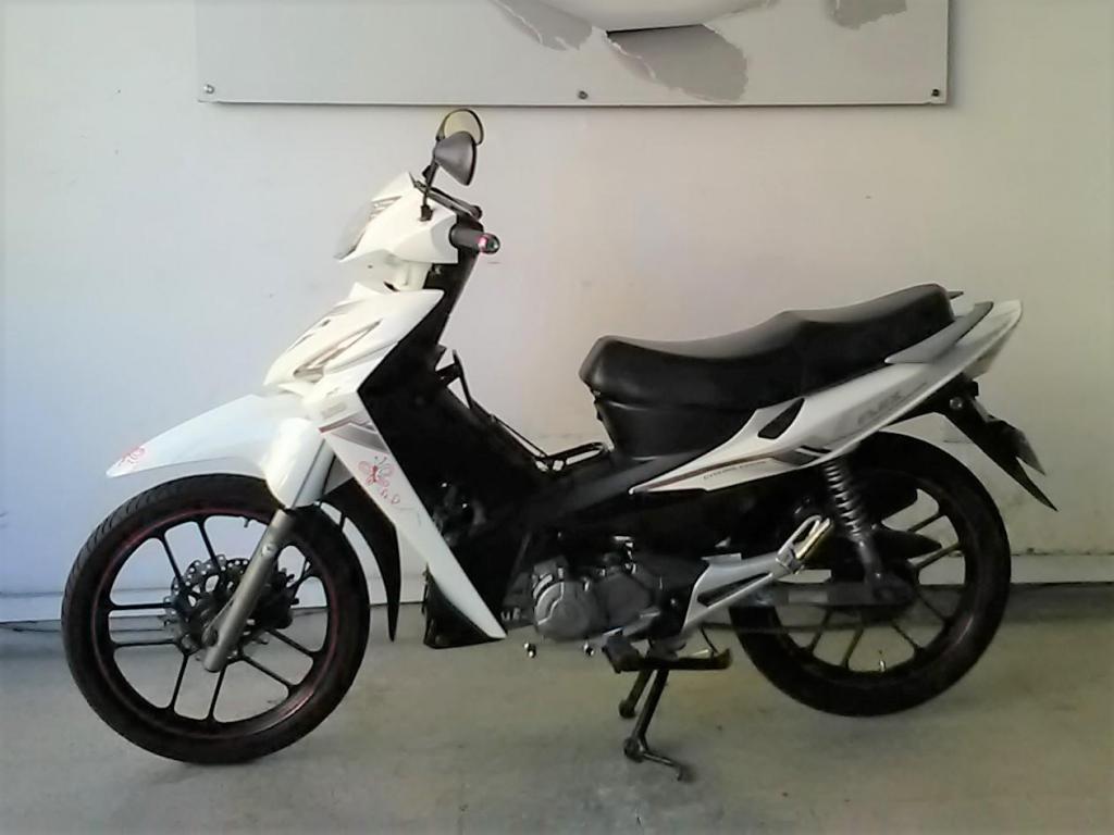 AKT FLEX 125 MODELO 2015