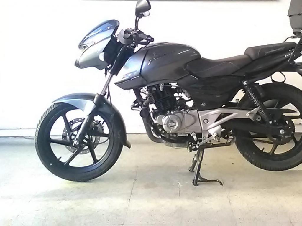 BAJAJ PULSAR 180 MODELO 2016