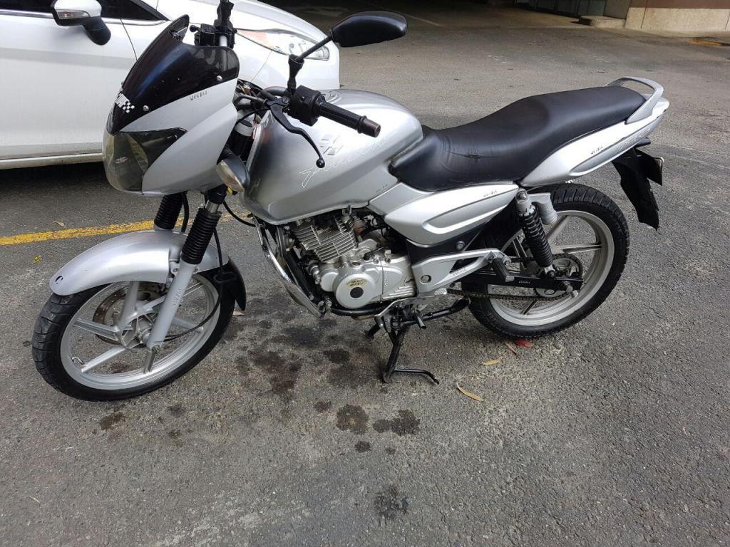 HERMOSA PULSAR 2006NEGOCIABLE