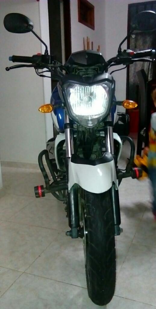 Vendo Moto Fz