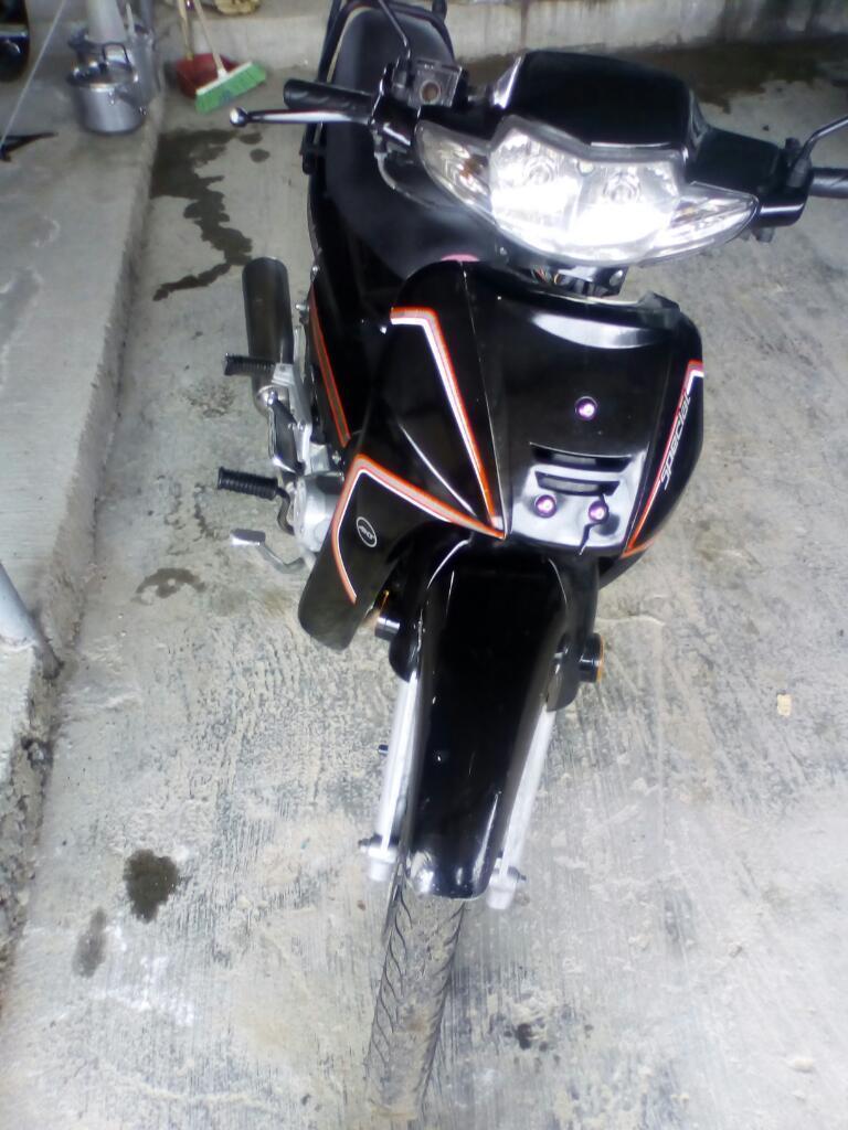 Vendo Moto Akt