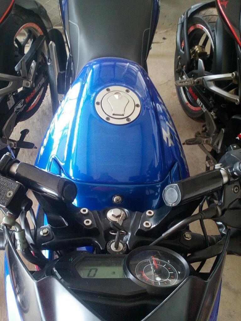 Vendo Pulsar 135