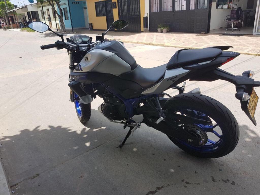 Vendo Moto Yamaha Mt3