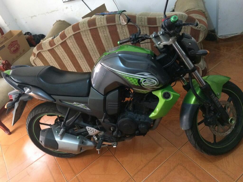 Moto Fz .modelo 2014