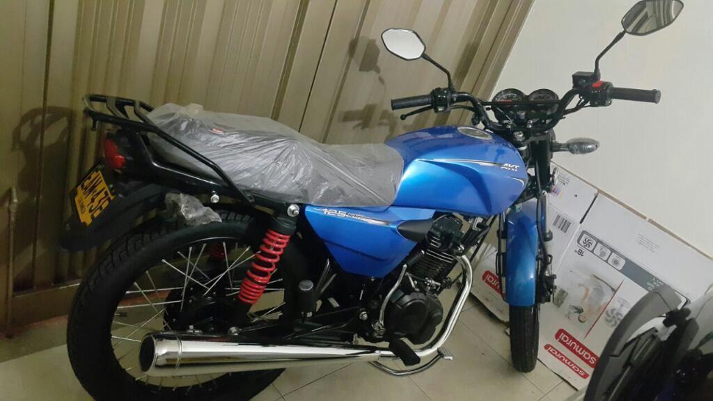 Vendo Akt 125. Papeles Al Dia, 0km