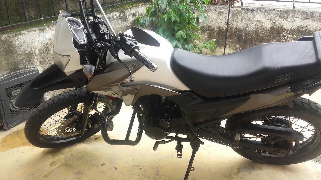 Akt Ttr 125 Mod2013 Caleña