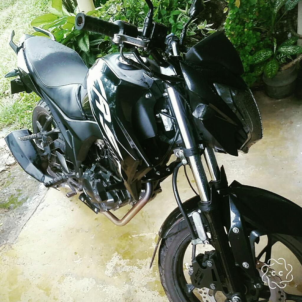 Vendo Moto Cr5 Modelo 2016