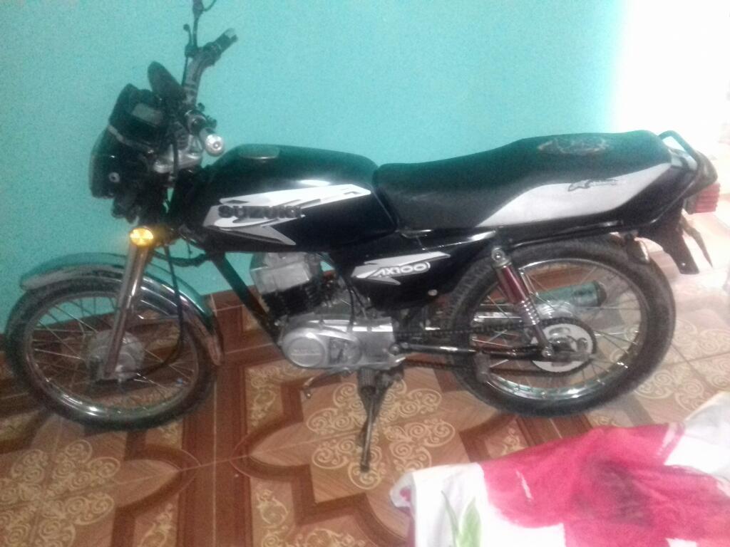 Sebende Moto X100 Modelo 2003